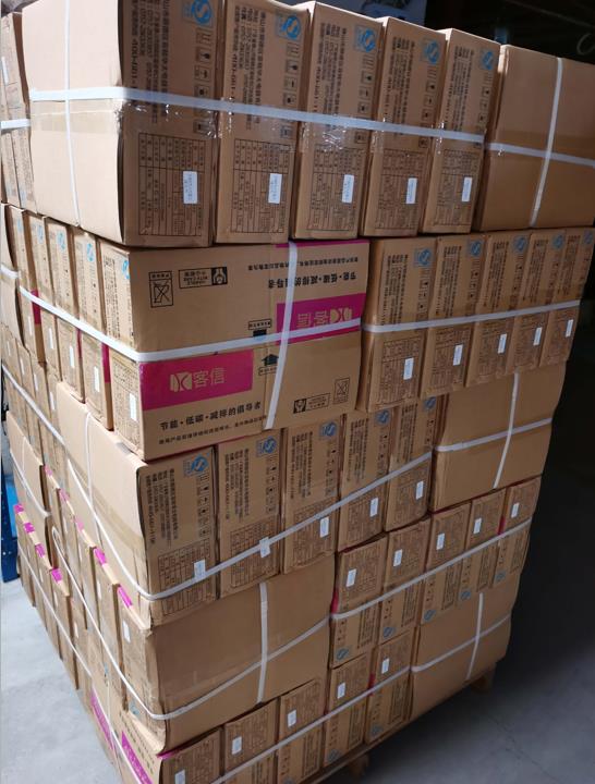 组装安装完成打包等待装车发货的煤气炉燃气灶具